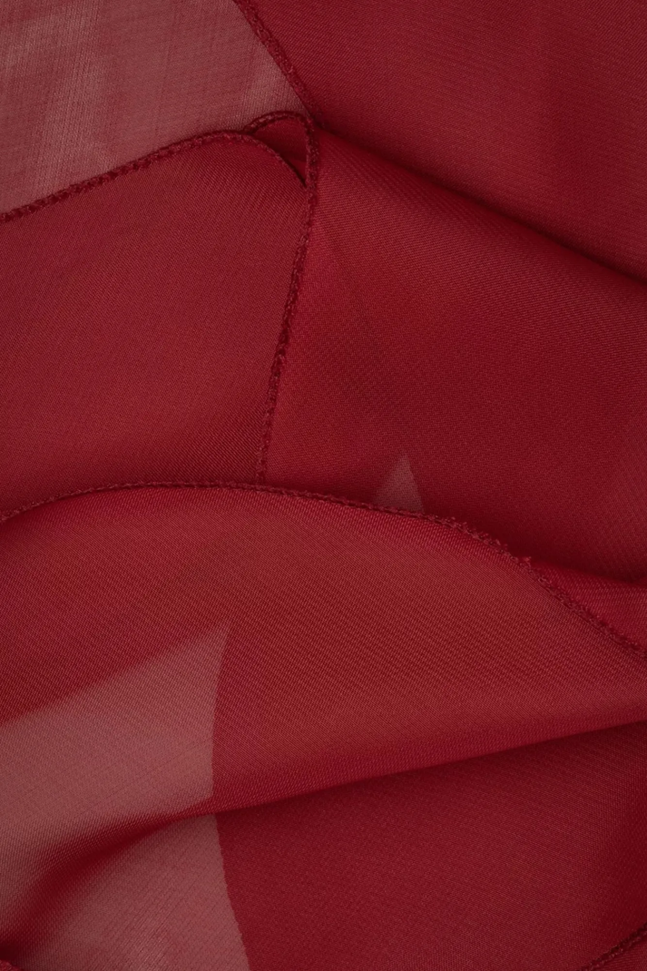 chiffon_sjaal_in_bordeauxrood_2.webp Outlet ZaZoo Chiffon Sjaal In Bordeauxrood