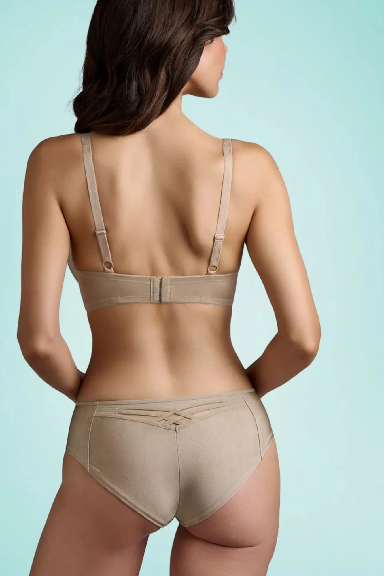 dame_de_paris_glitterbh_in_beige_2.webp New Marlies Dekkers Dame De Paris Glitter-Bh In Beige