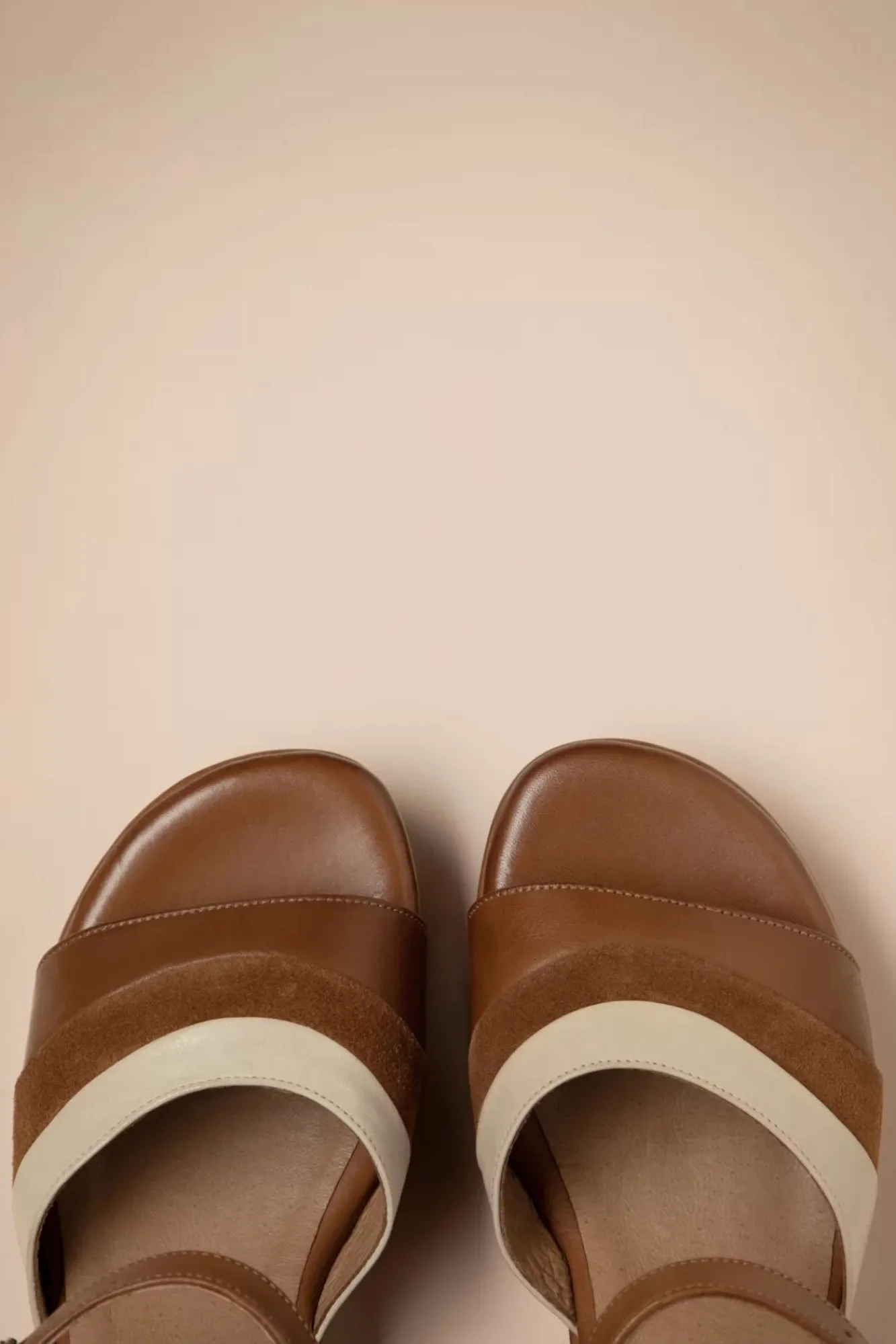 gala_clog_sandalen_in_brandy_1.webp Outlet Miz Mooz Gala Clog Sandalen In Brandy