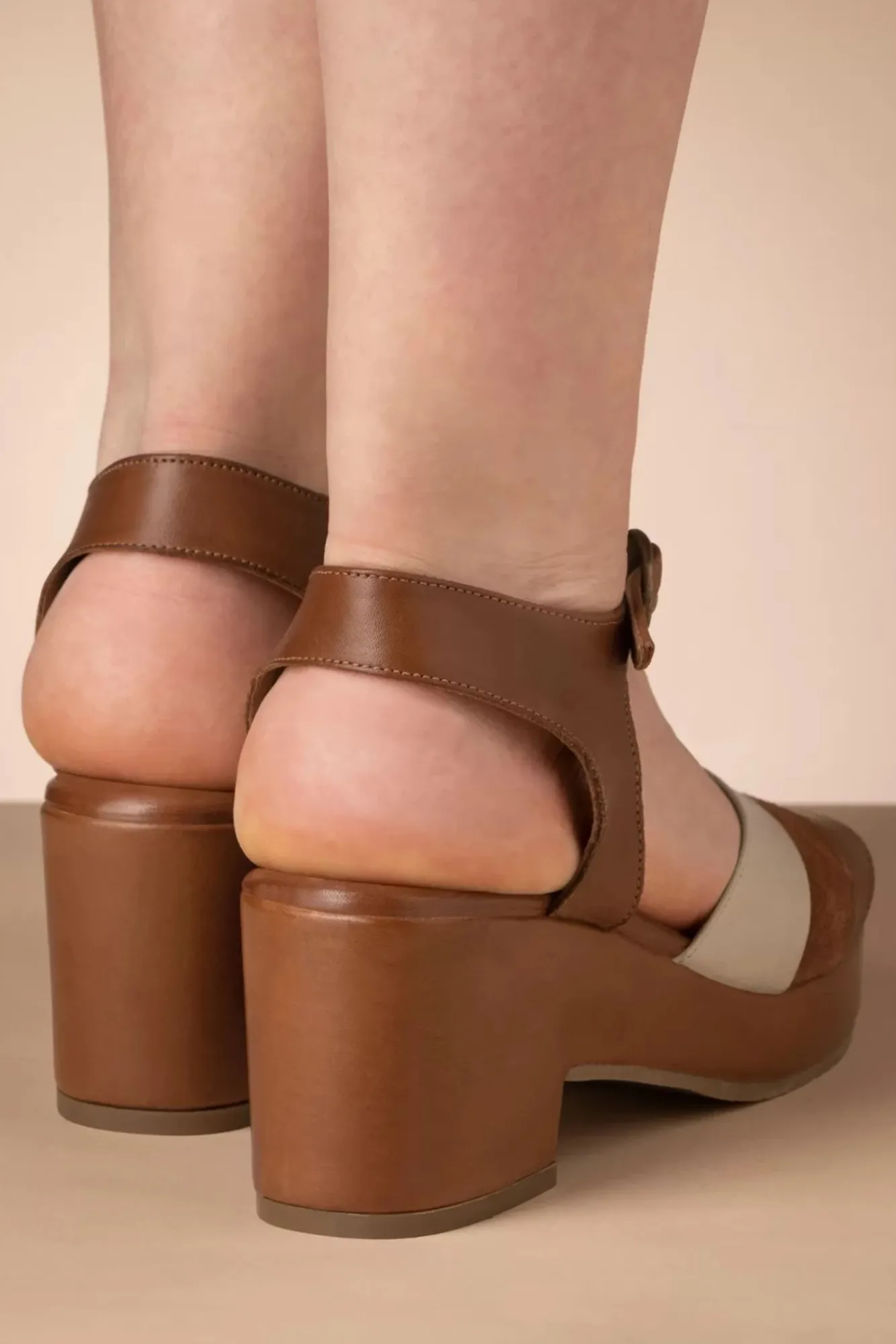 gala_clog_sandalen_in_brandy_3.webp Outlet Miz Mooz Gala Clog Sandalen In Brandy