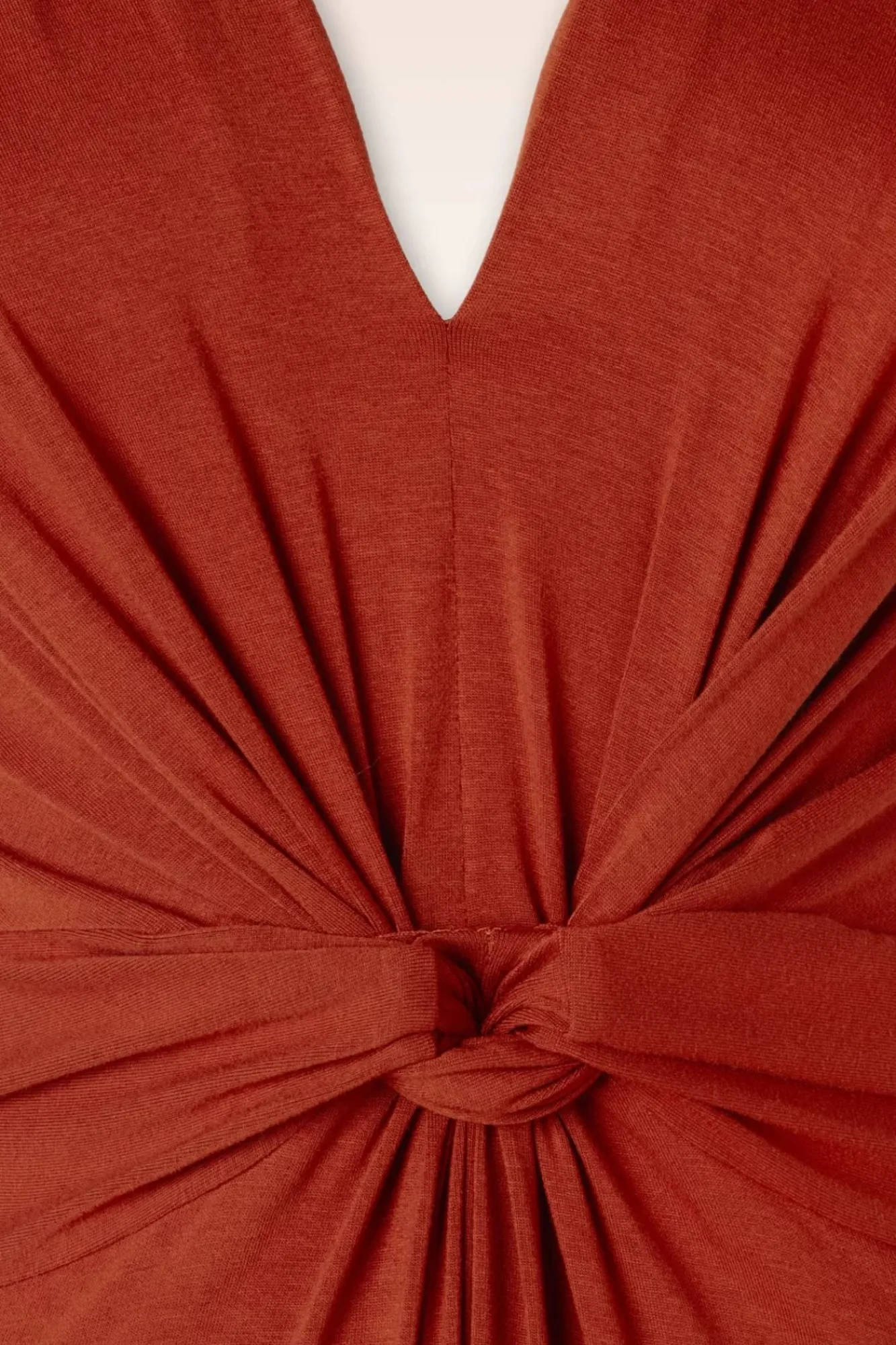 jasmine_maxi_jurk_in_steenrood_6.webp New Surkana Jasmine Maxi Jurk In Steenrood