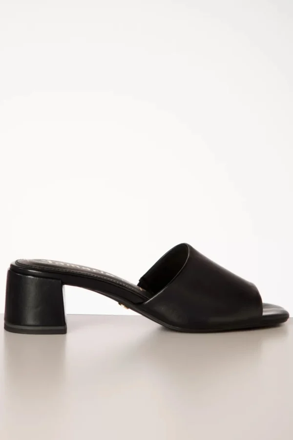 Best Sale Tamaris Josie Slip On Muiltjes Van Leder In Zwart