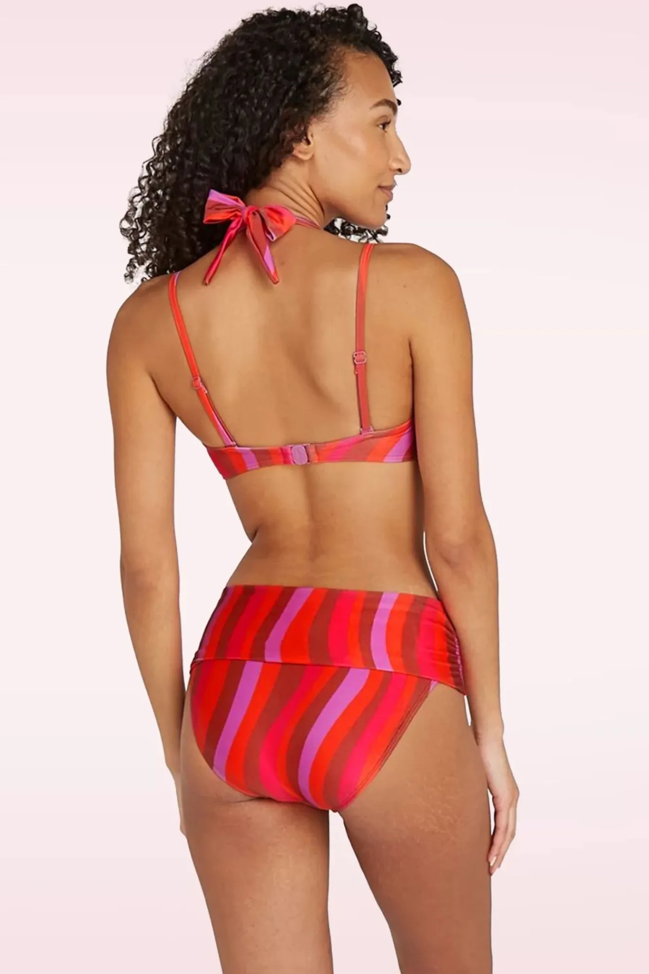 multiway_shiny_waves_bikinitop_multi_3.webp Sale TC Beach Multiway Shiny Waves Bikinitop Multi
