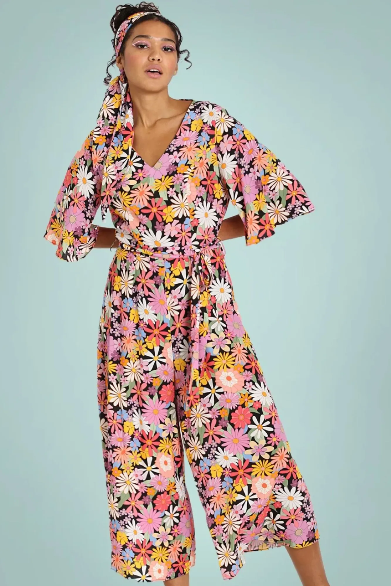 nadine_bloemen_jumpsuit_in_multi_1.webp Store Bunny Nadine Bloemen Jumpsuit In Multi