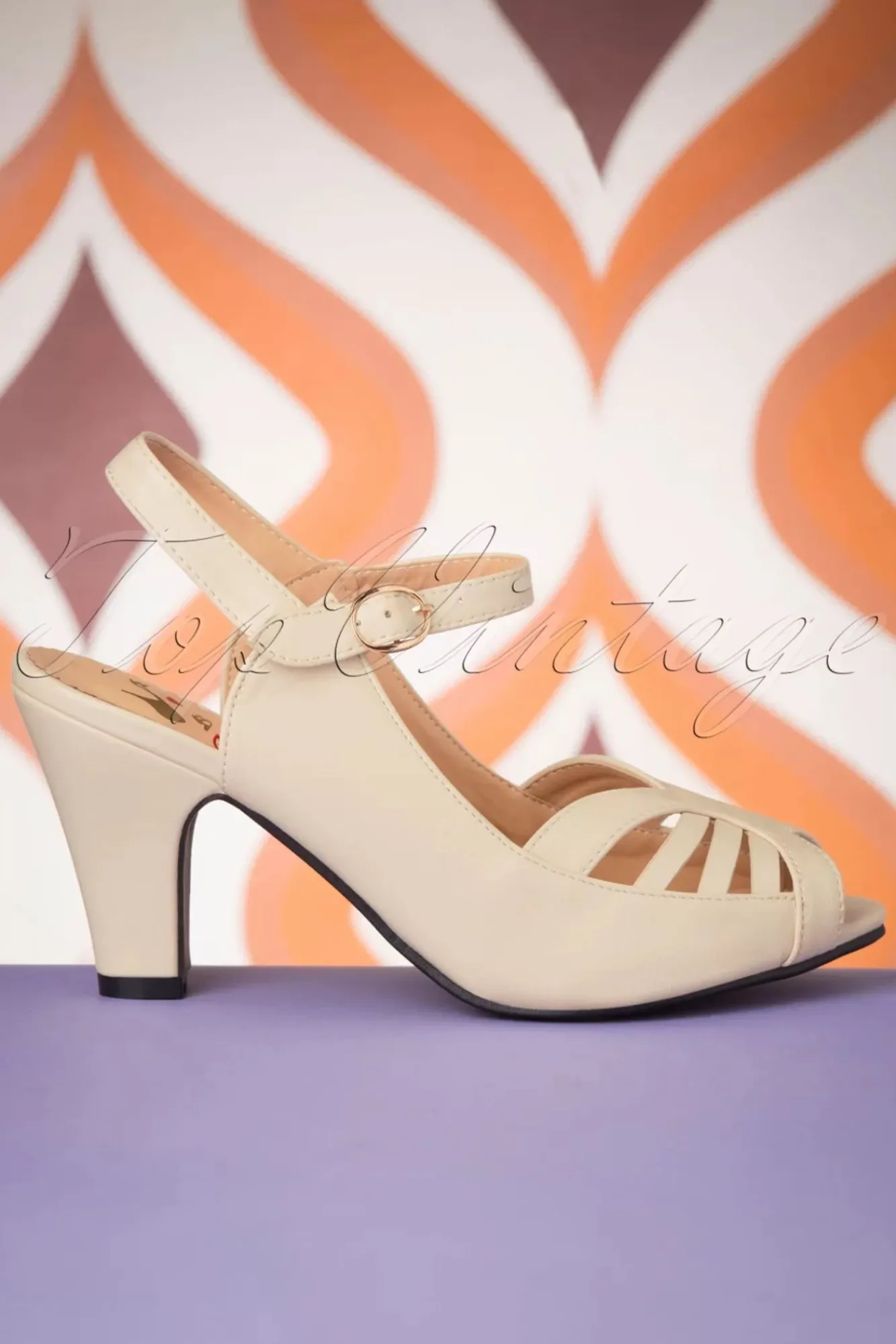 regatta_kelly_lee_sandalen_in_creme_1.webp Store Banned Retro Regatta Kelly Lee Sandalen In Creme