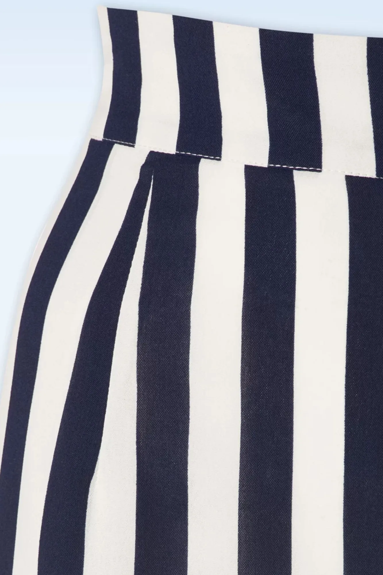 sally_stripe_pantalon_in_marineblauw_2.webp Clearance Banned Retro Sally Stripe Pantalon In Marineblauw