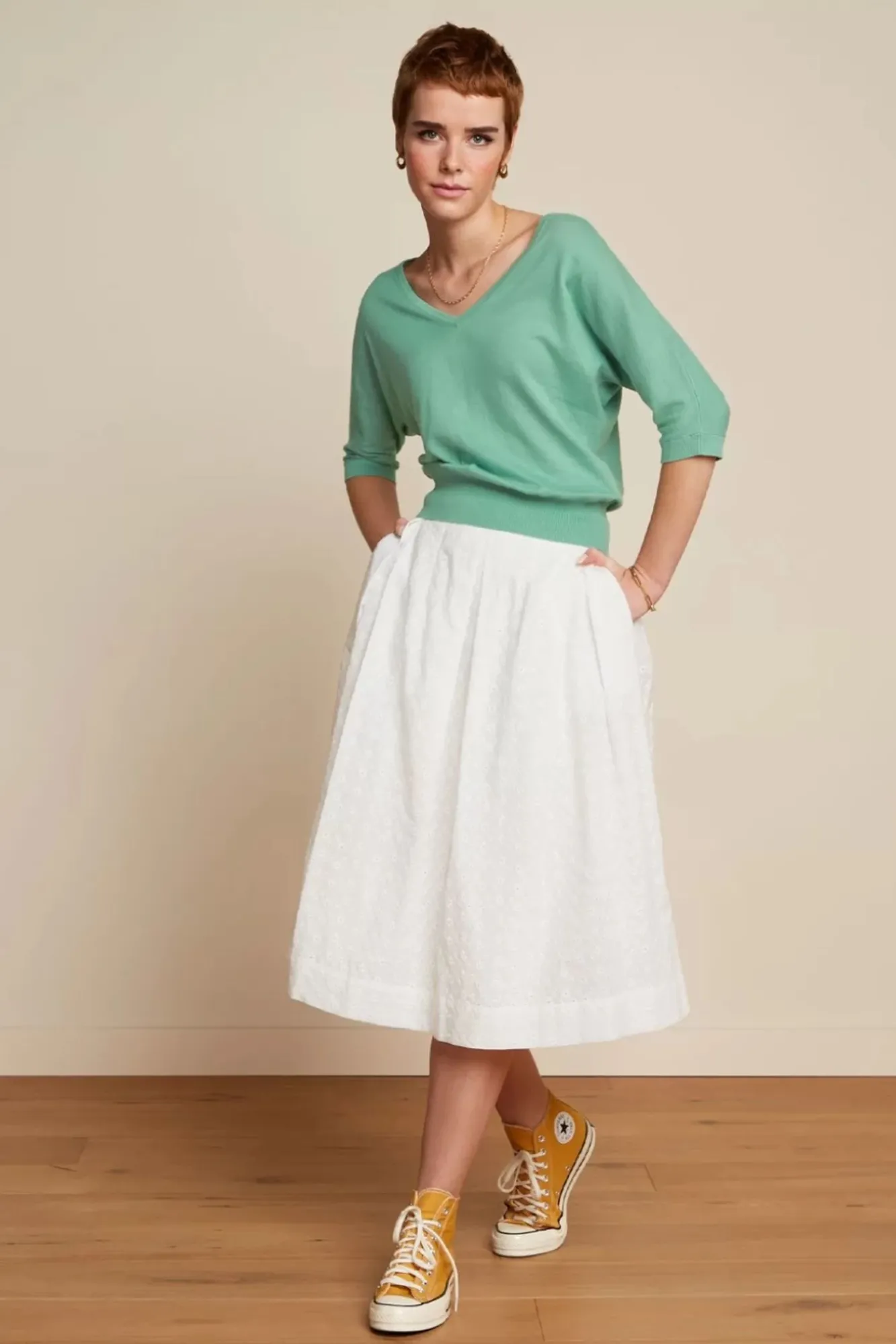 suzette_rosa_broderie_anglaise_rok_met_plooien_in_wit_4.webp Fashion King Louie Suzette Rosa Broderie Anglaise Rok Met Plooien In Wit